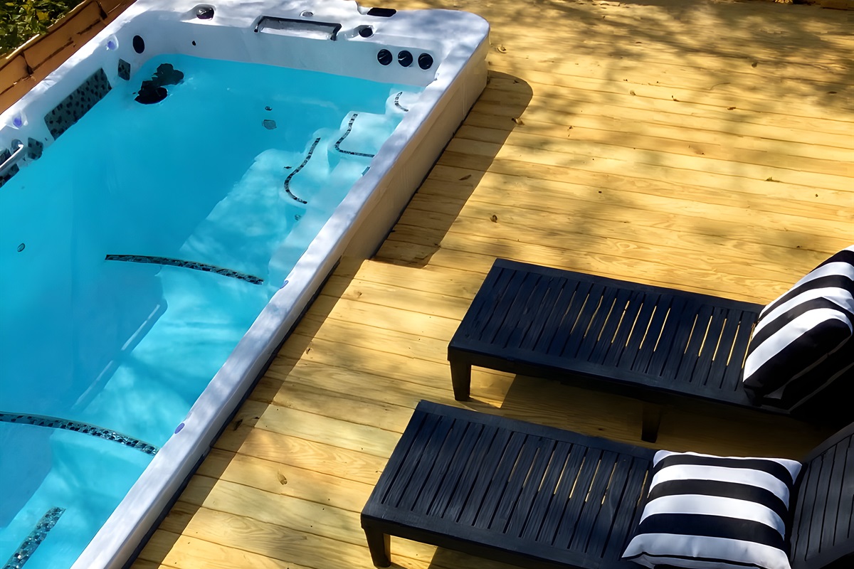 {Deck} Lounge by the Pool or take in the Mountain Views.