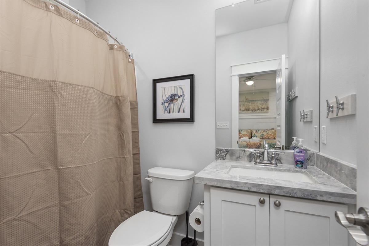 90f6dbfdfbce4bfea89893031ac10565 Large | Beachhouse | Texas | TX | Vacation Homes | Galveston | Crystal Beach | Kokomo | Breezy Days | Beachfront Elegance | Sunrise Serenity | Southern Sands Property Management, LLC