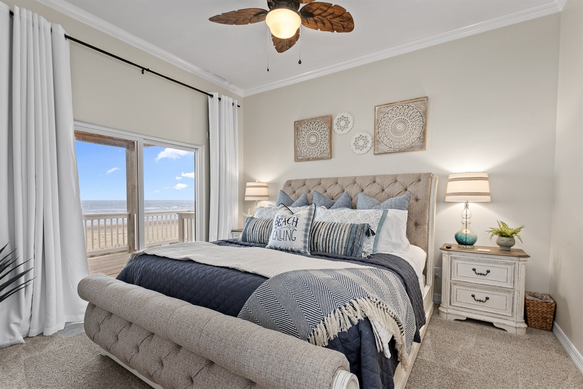 90fef2eba05b4f8991986e5c662c175c Large | Beachhouse | Texas | TX | Vacation Homes | Galveston | Crystal Beach | Kokomo | Breezy Days | Beachfront Elegance | Sunrise Serenity | Southern Sands Property Management, LLC