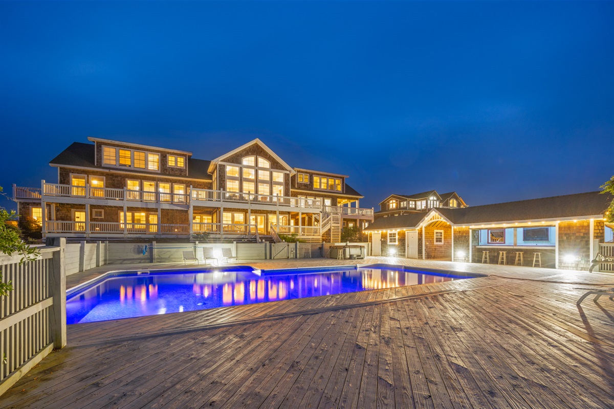 Mark Twain Estate — 18BR Oceanfront Luxury at Sunset | Event-Ready Estate | Corolla 4x4, OBX