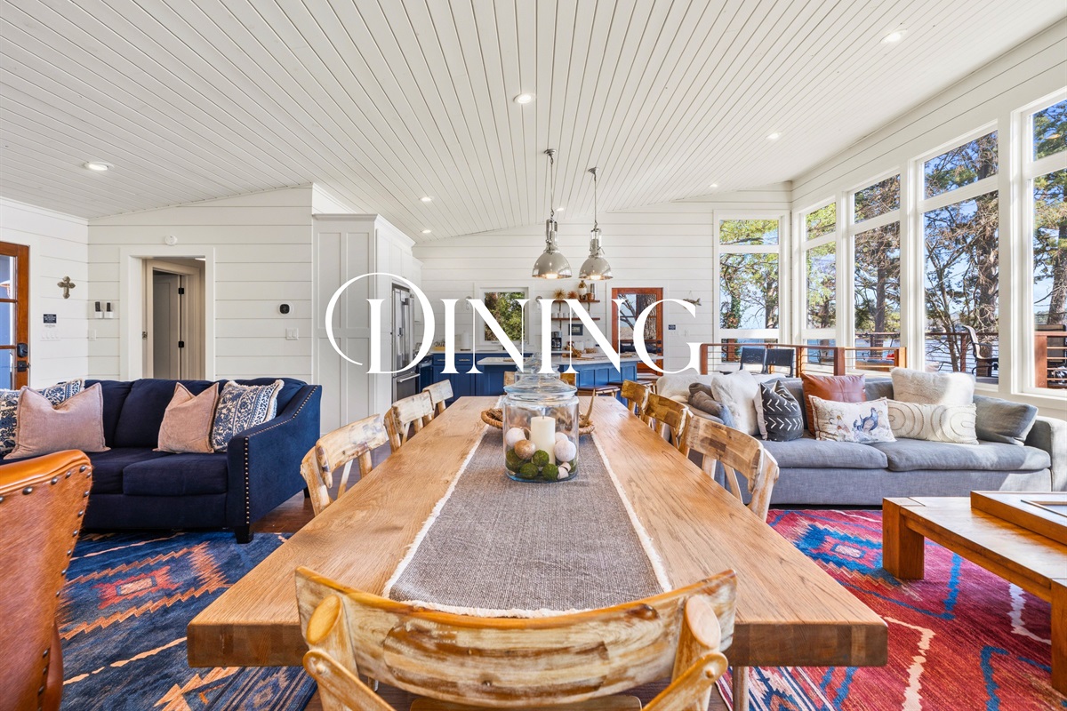 Come together in the dining area where a large table makes it easy to enjoy meals with family and friends.