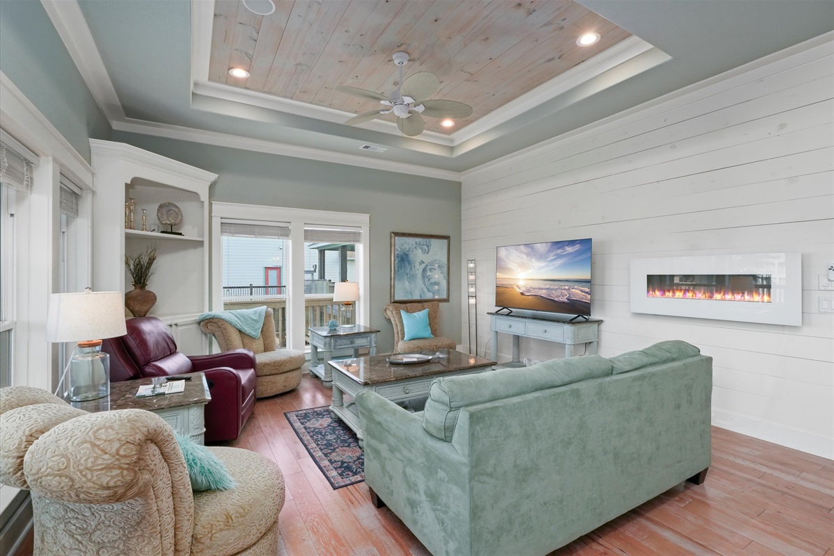 913c77d3718c449c82185abcc0810dfb Large | Beachhouse | Texas | TX | Vacation Homes | Galveston | Crystal Beach | Kokomo | Breezy Days | Beachfront Elegance | Sunrise Serenity | Southern Sands Property Management, LLC