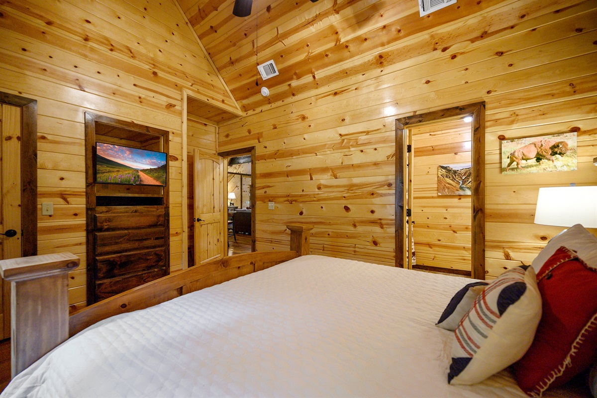 Bedroom 2: King bed with private bath. (downstairs off main living)