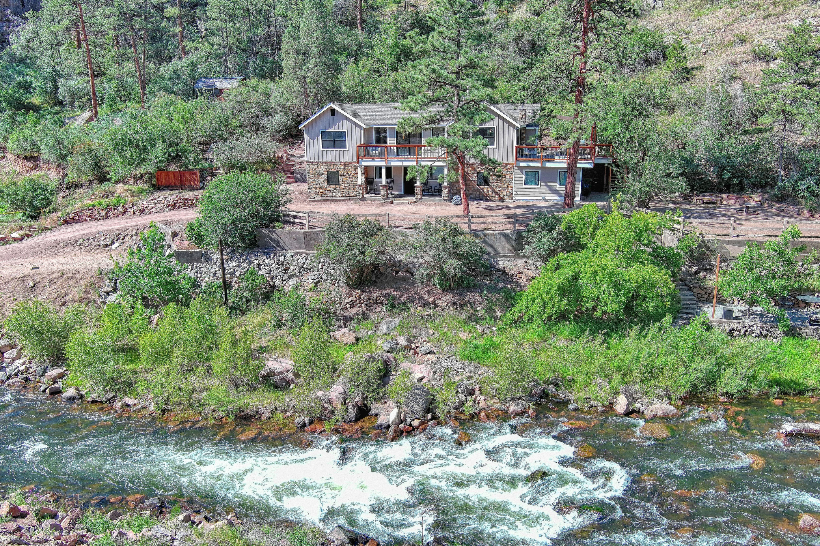 Lyons Riverside Retreat