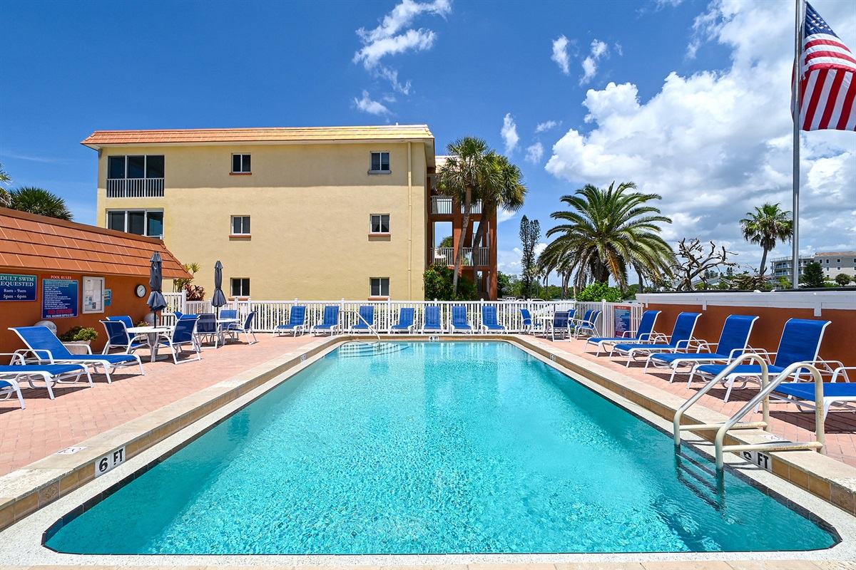 Community heated Pool & furnishings