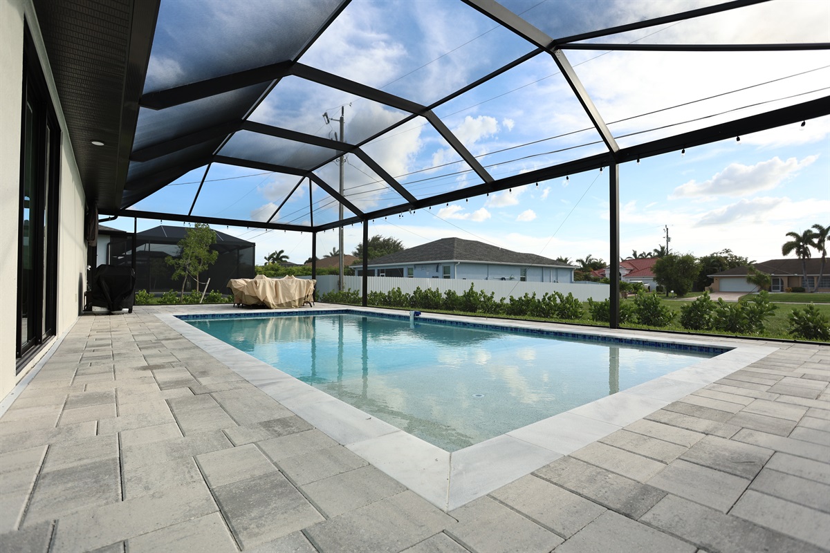 Pool area with Grill