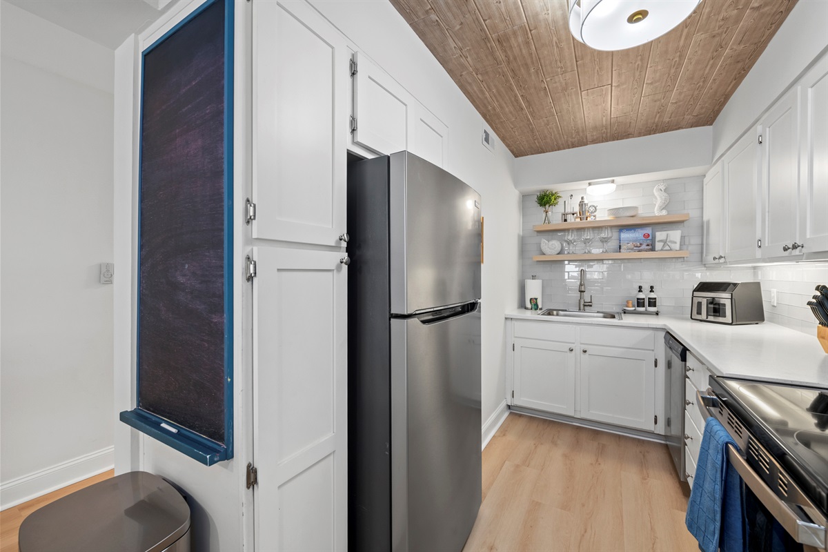 Whip up beachside bites with ease in a fully stocked kitchen equipped for every craving.