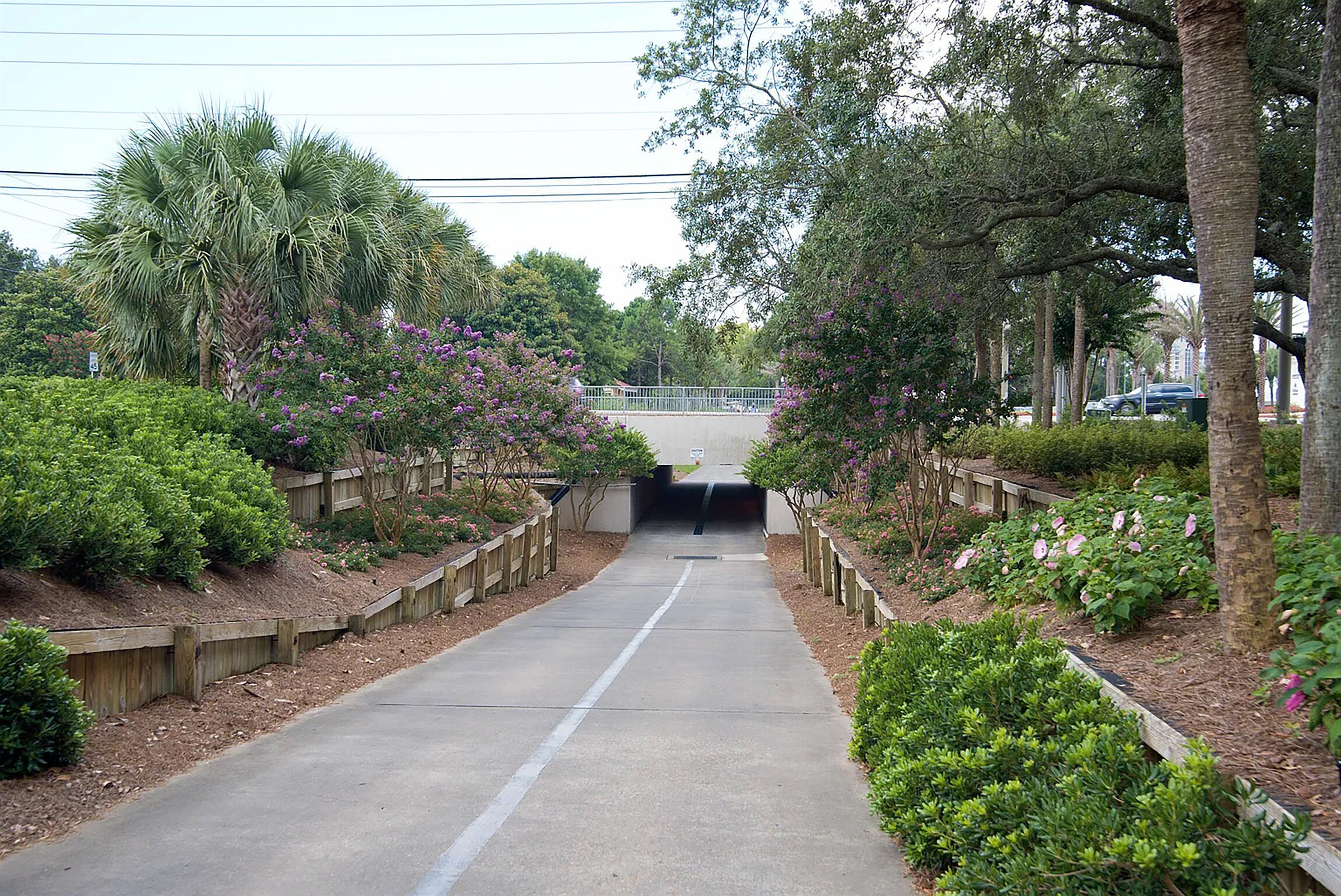 Beach tunnel connecting Bayside to Beachside