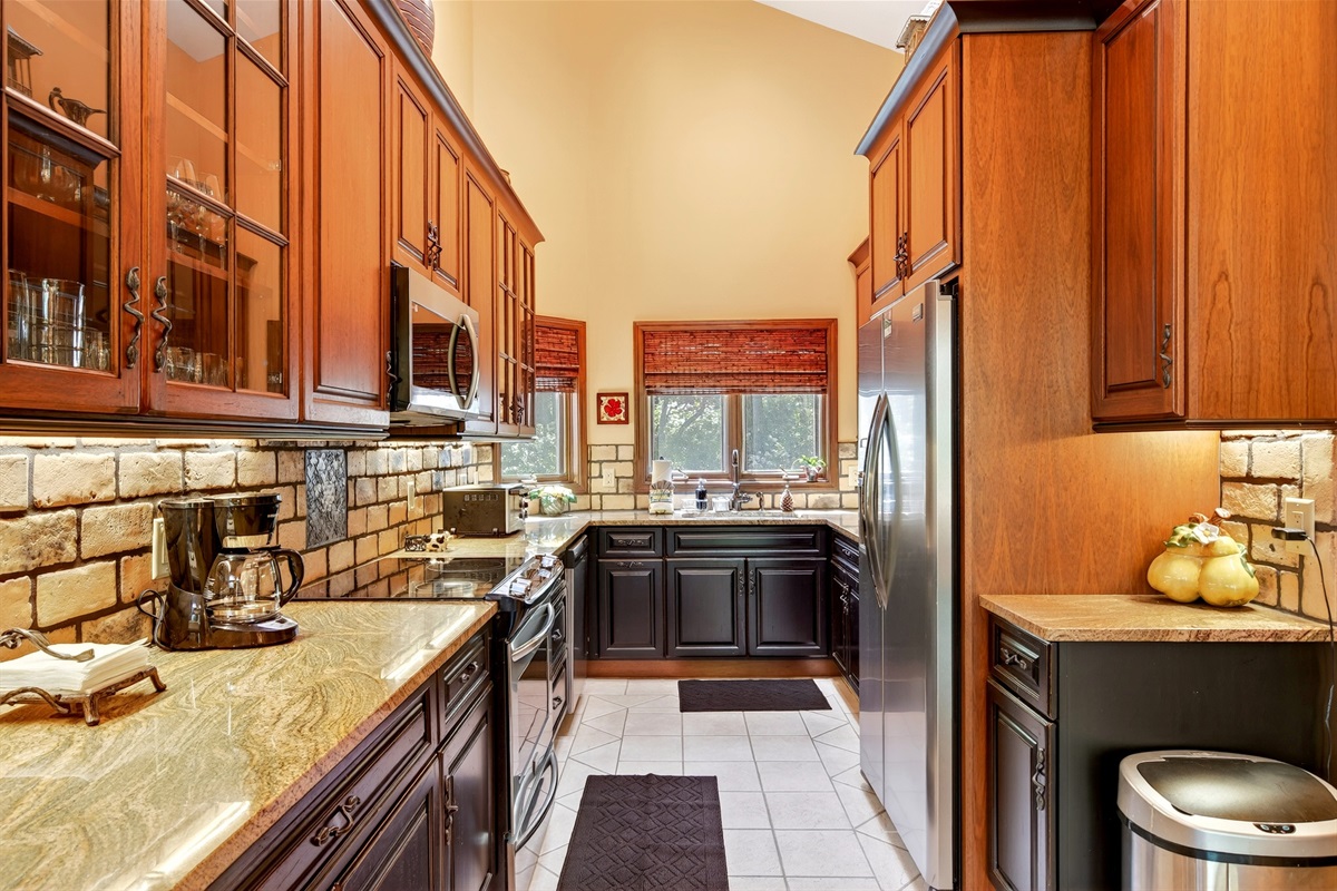 Fully stocked kitchen 