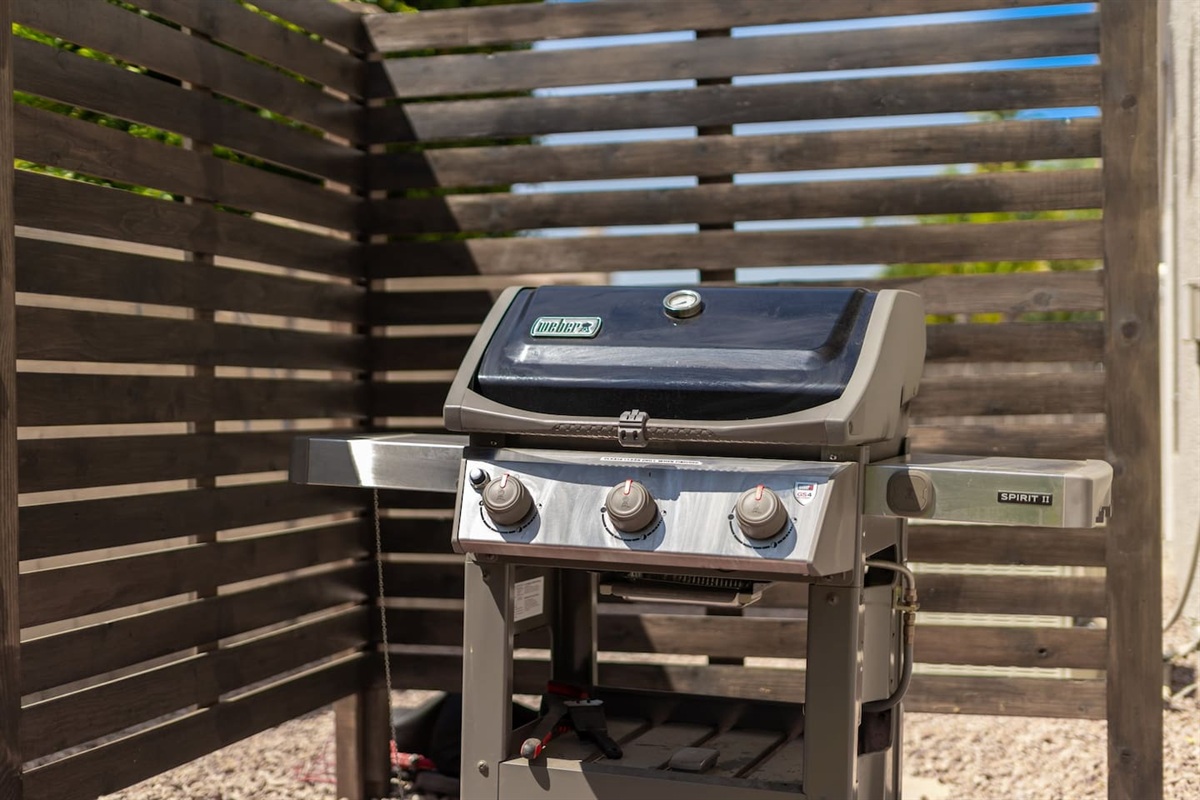 Why does food always taste better off a BBQ? Remember, it's always grilling season in AZ! 