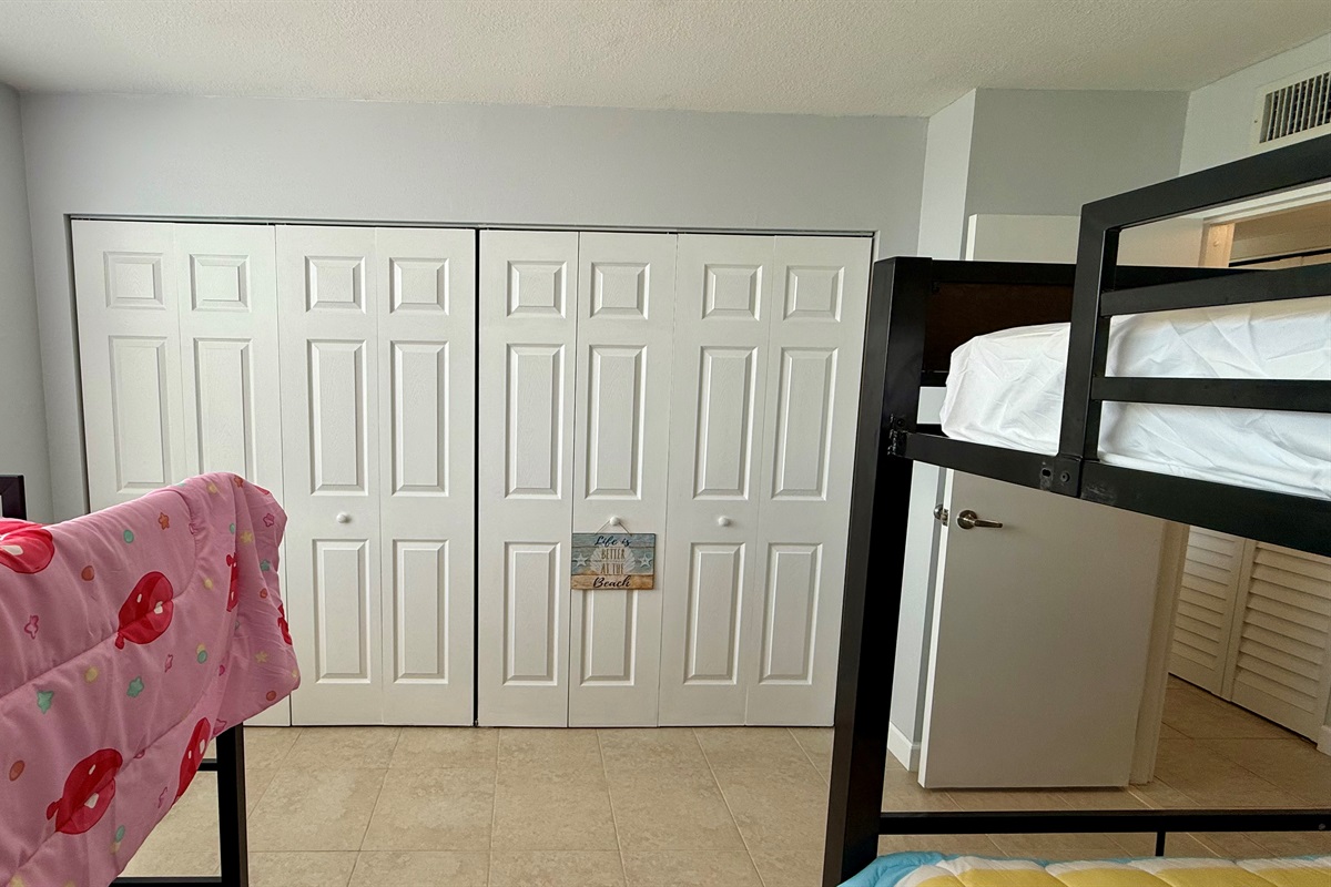 guest bedroom