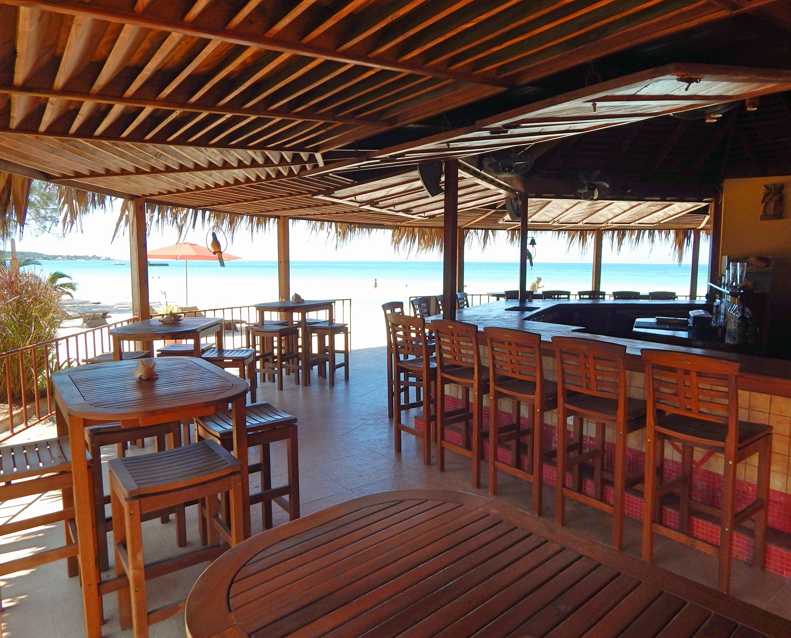 Private Oceanfront Bar