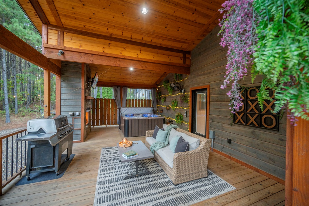 🌲 Outdoor living at its best &mdash; unwind in style