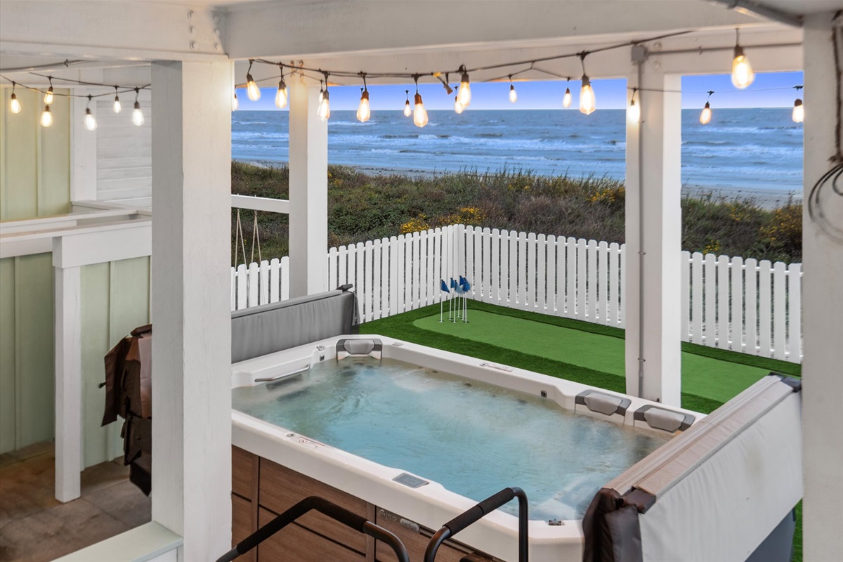91d035f0507c4f4e87e90282368d9df9 Large | Beachhouse | Texas | TX | Vacation Homes | Galveston | Crystal Beach | Kokomo | Breezy Days | Beachfront Elegance | Sunrise Serenity | Southern Sands Property Management, LLC