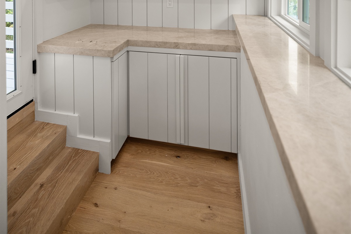 Butler Pantry - 2