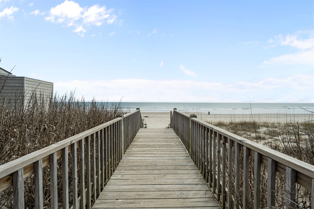 Beach access walkway to the ocean