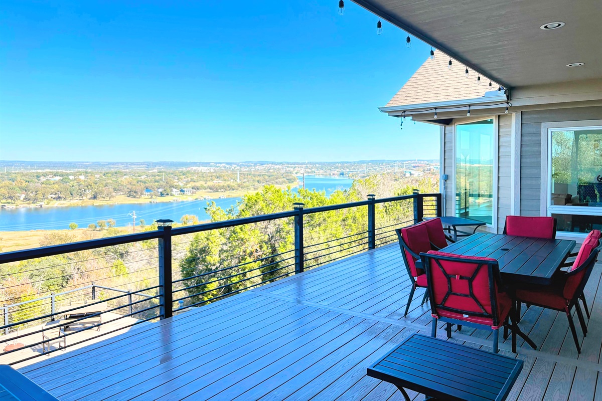 Outdoor dining with a view