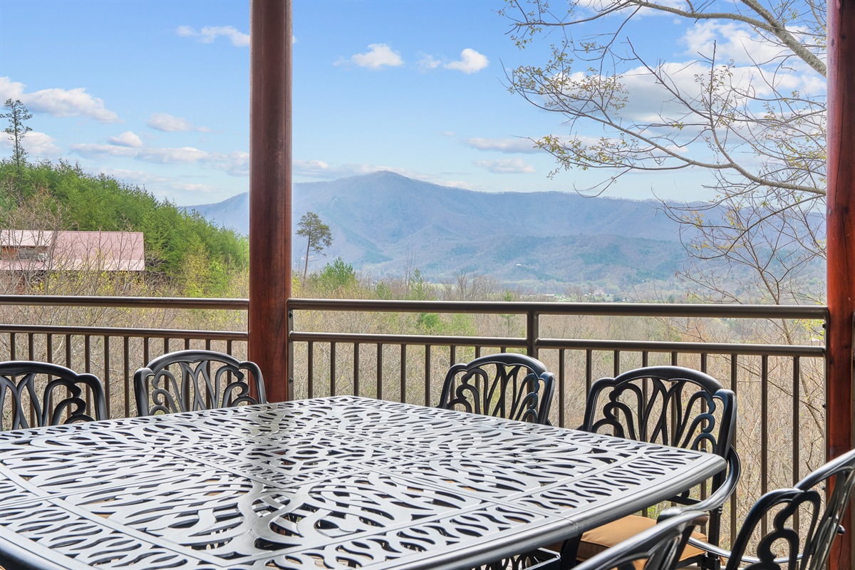 Dine outside with the mountains as your backdrop.