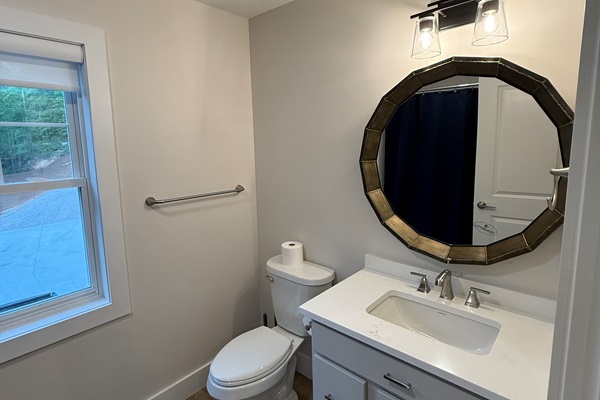 Loft bunk room ensuite