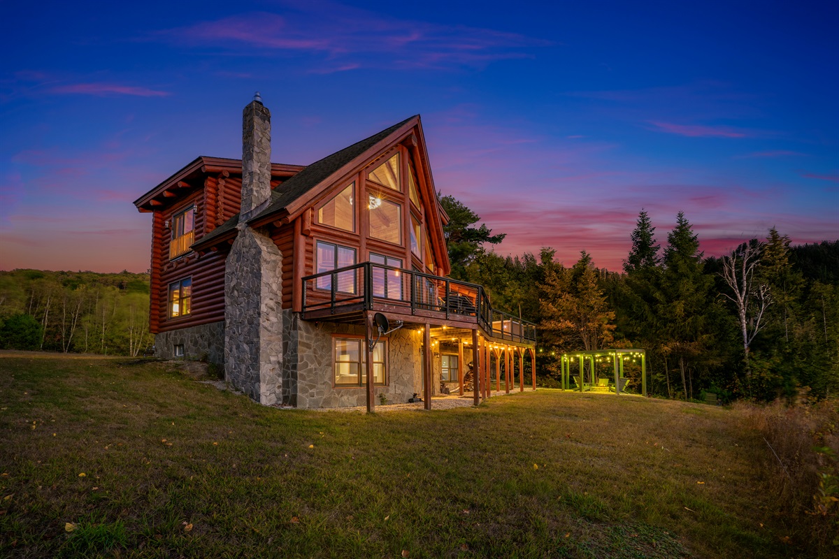 Welcome to Mountain Vista — your peaceful Bethel escape with breathtaking mountain views.