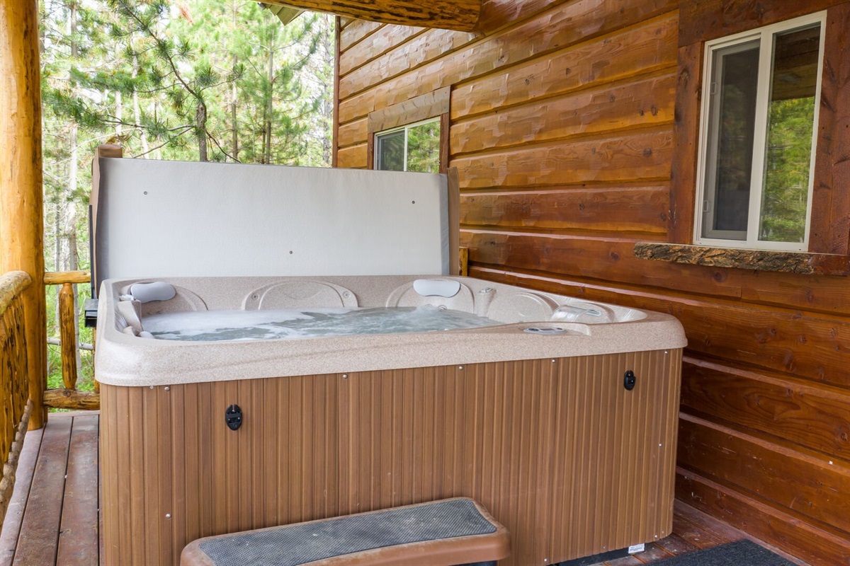 6 person hot tub, perfect for relaxing after a long day of outdoor fun!