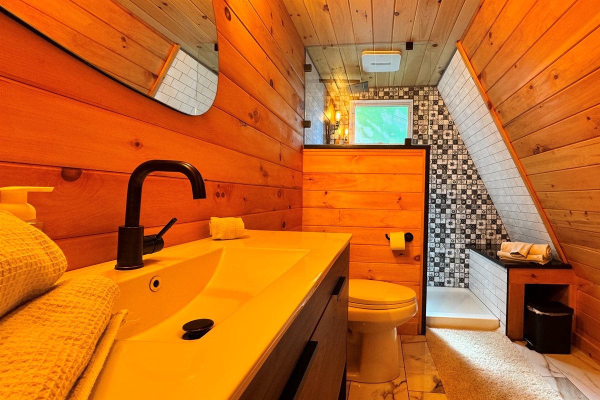Newly renovated main floor bathroom