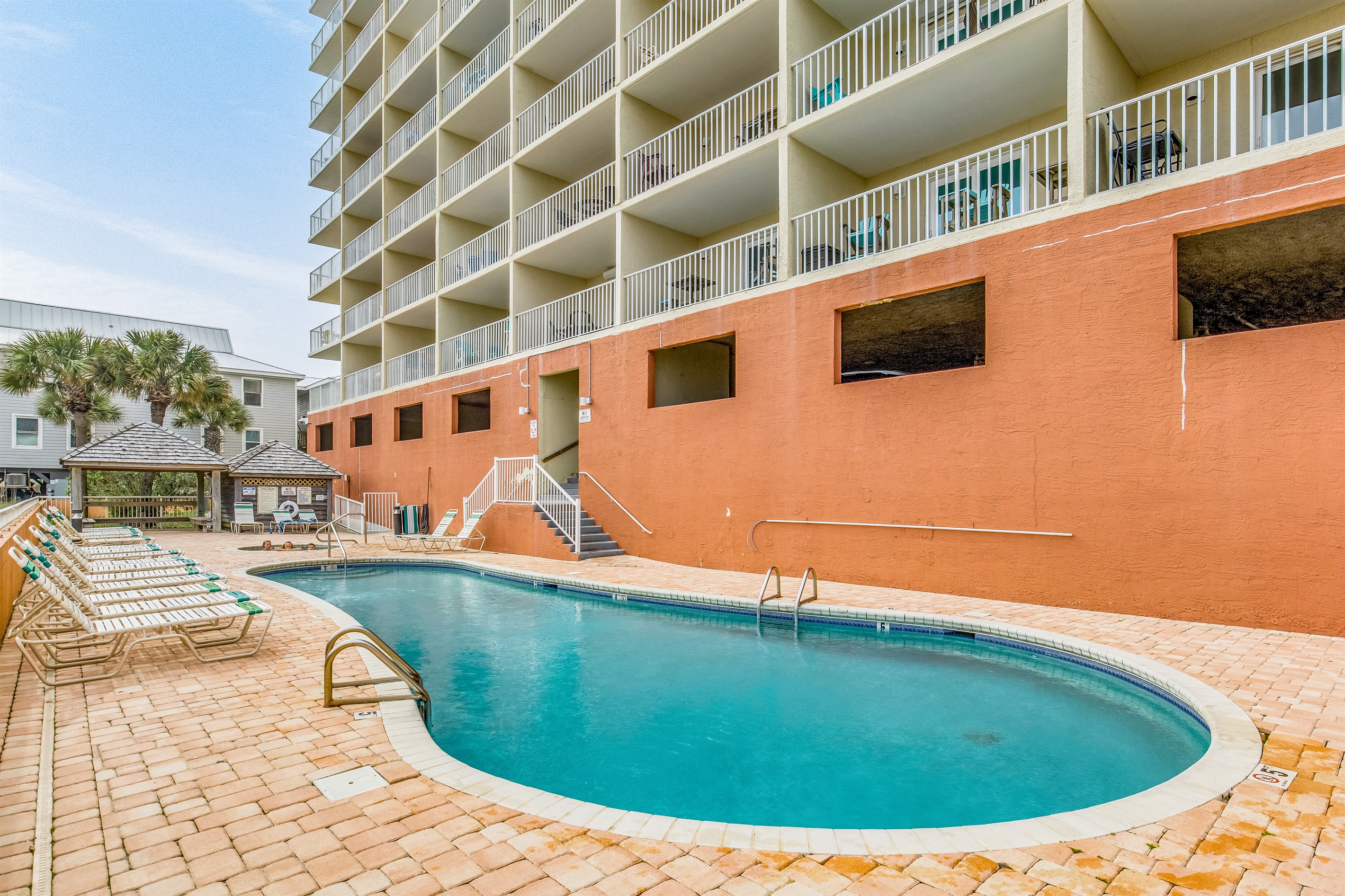Seacrest Pool