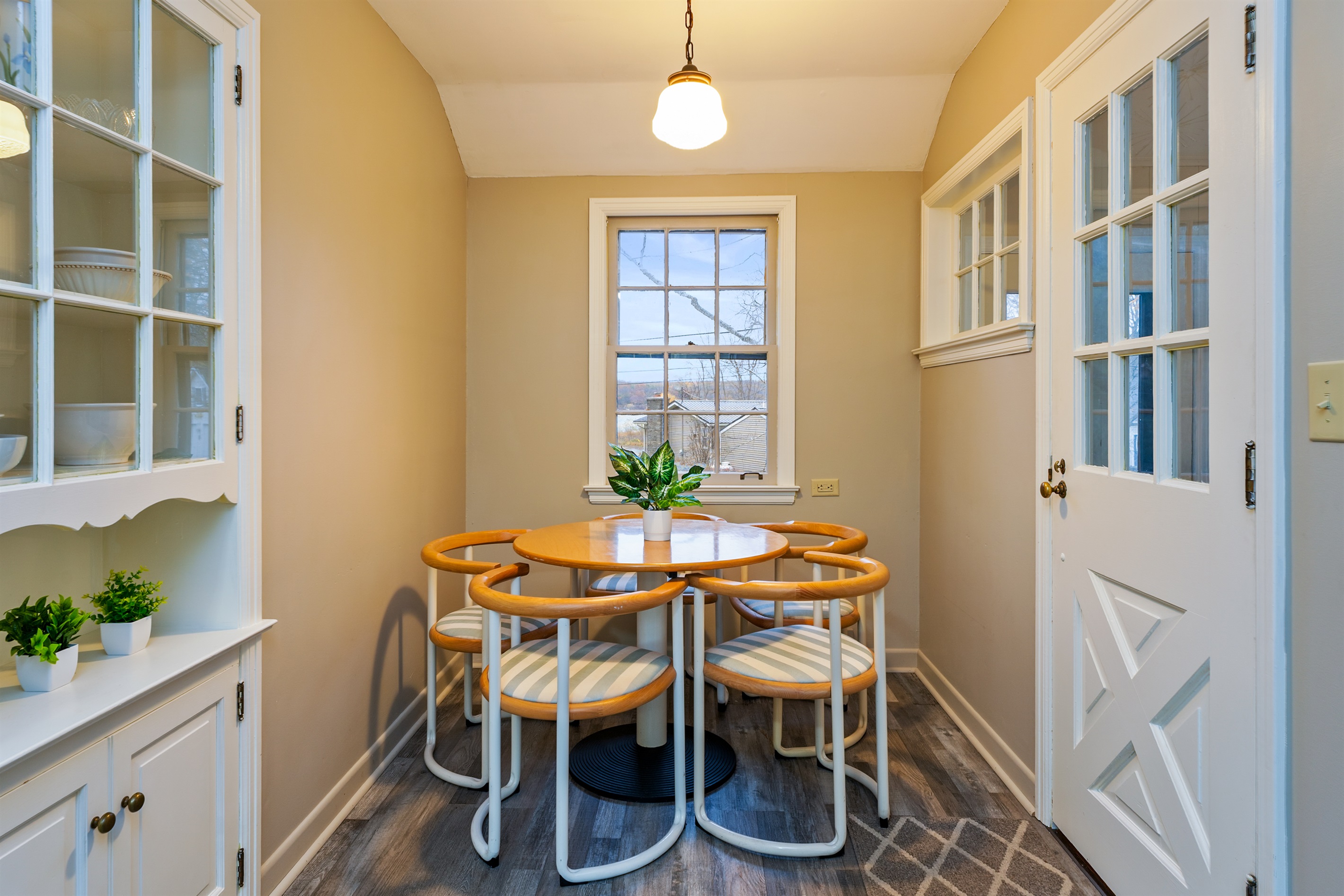 Quaint dining nook-second house