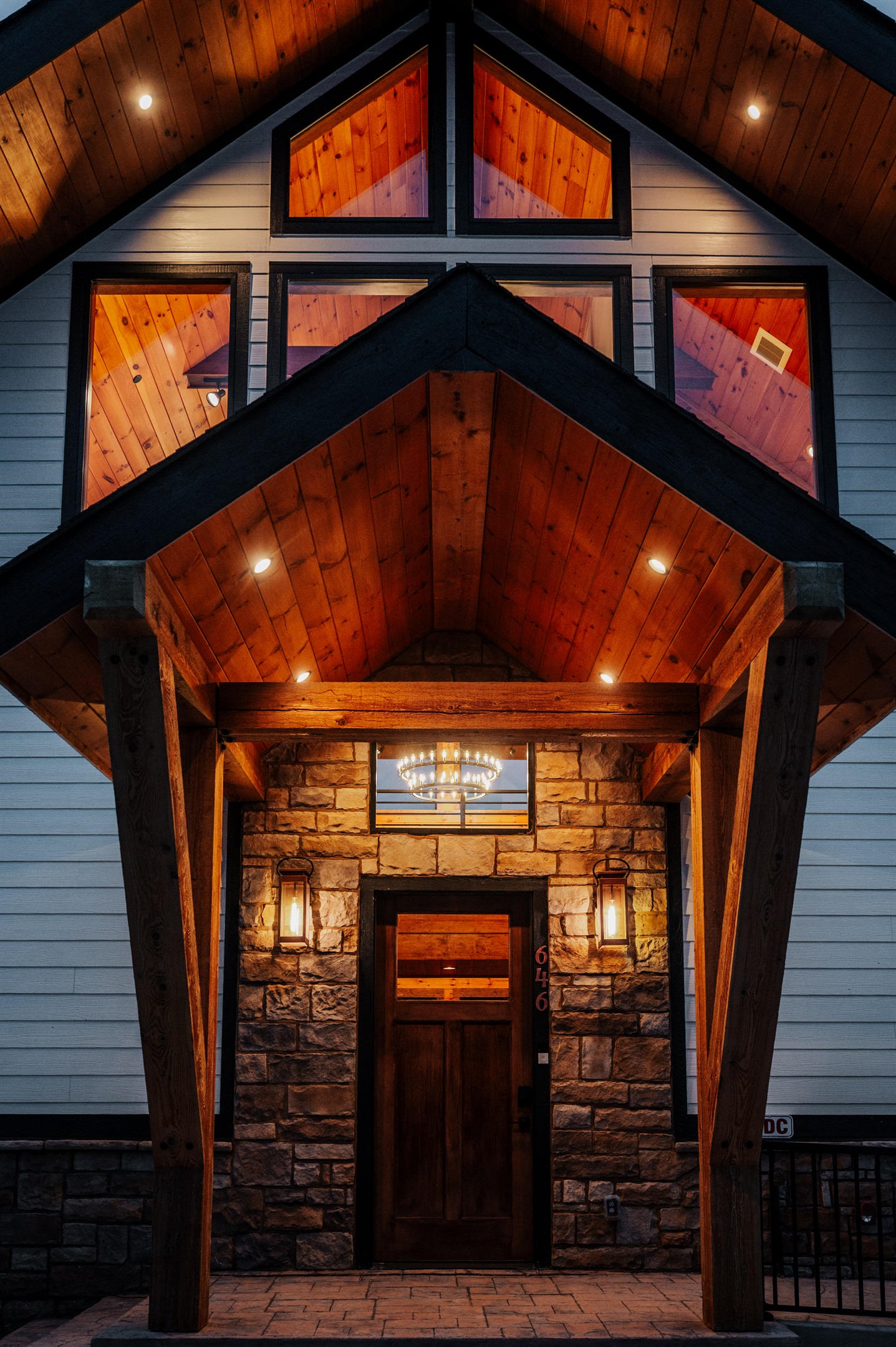 This front entry was made for large group pictures! 