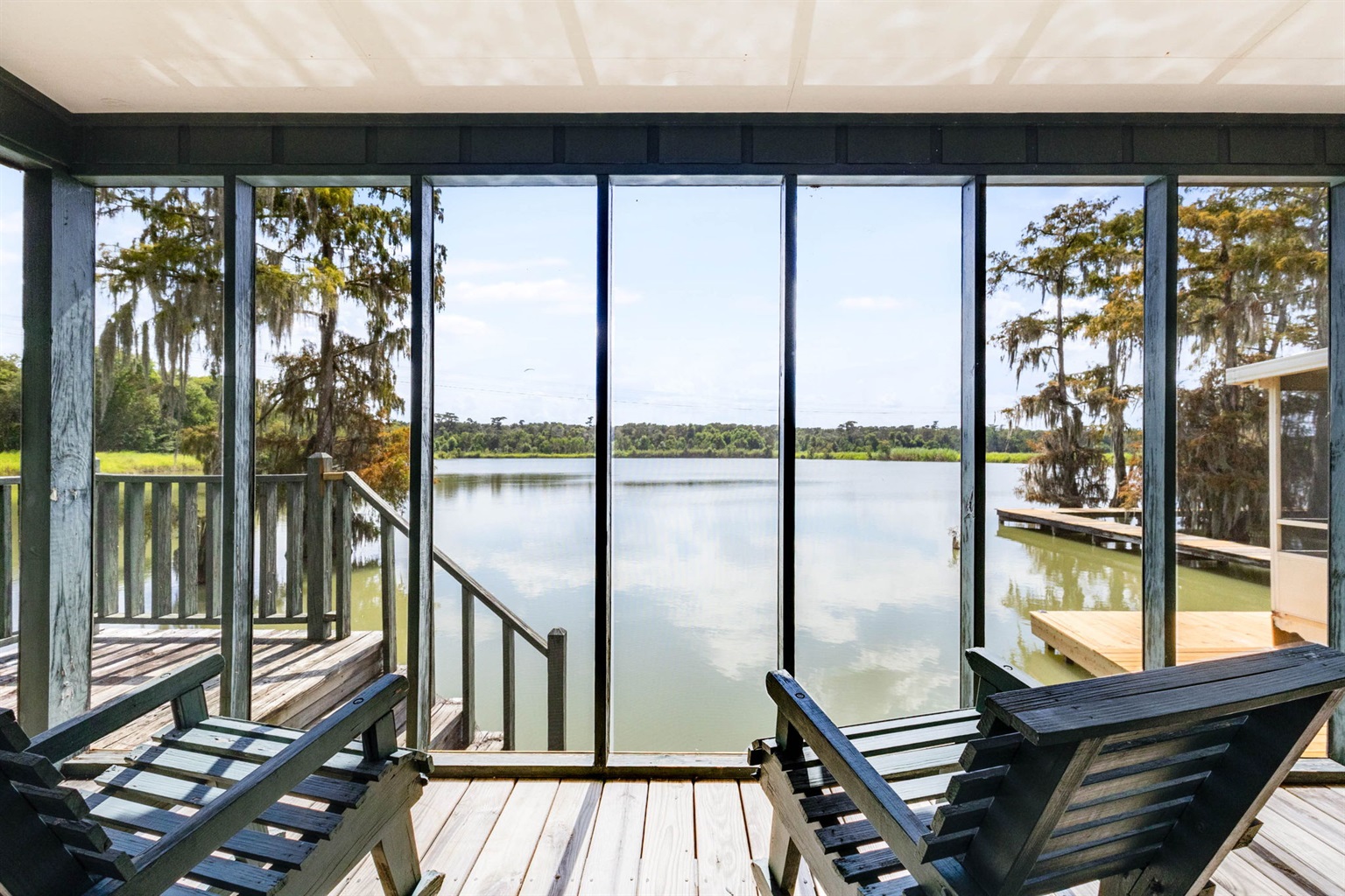 Covered Private Screened in Porch for Bedroom 1