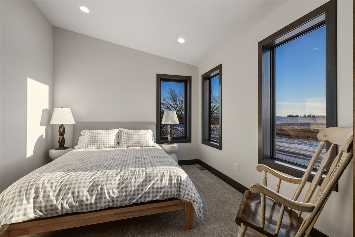 Upper Level Ensuite Bedroom