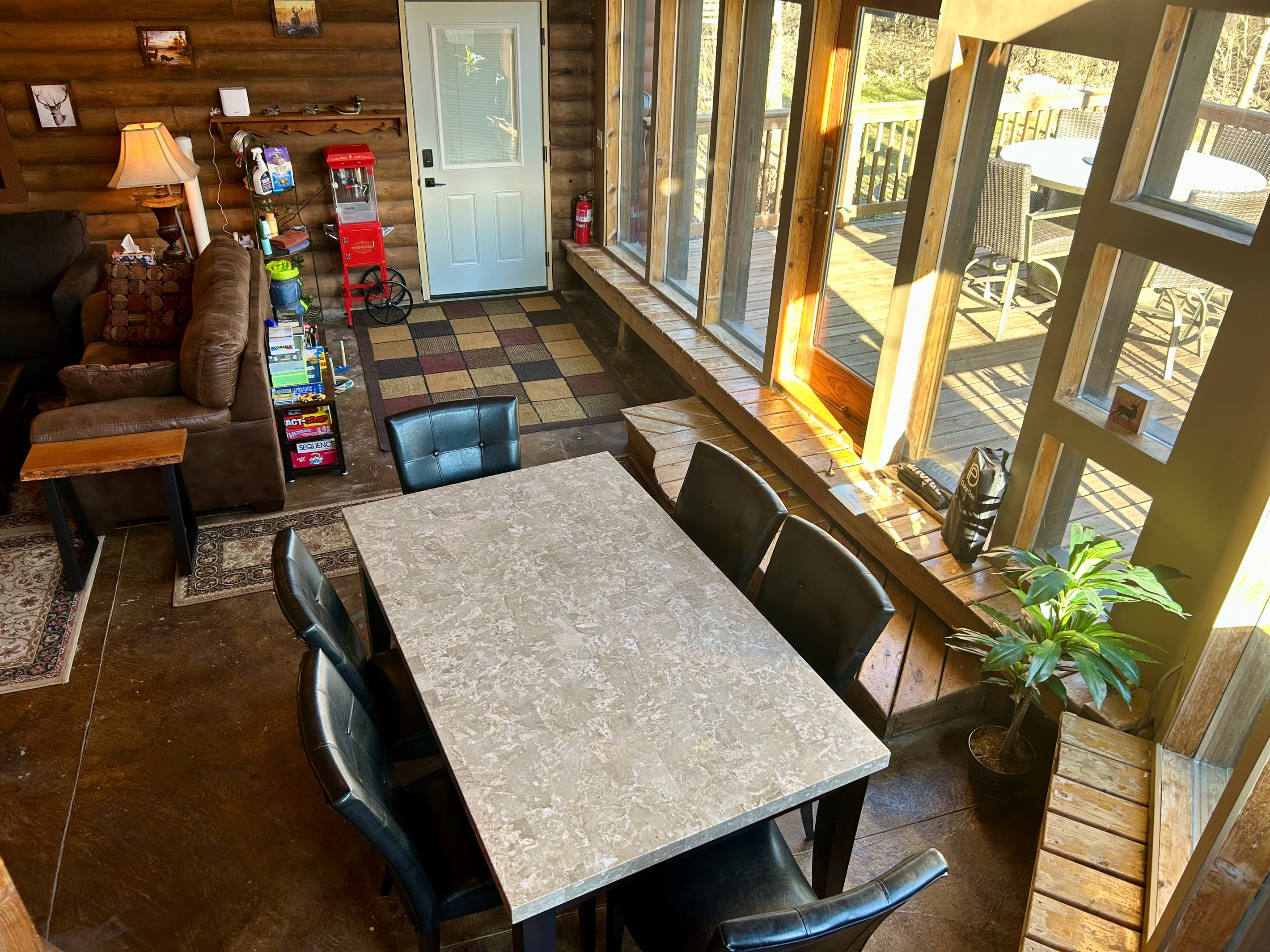 Shared Space: Grab a game to play here or in the Guest Quarters and pop yourselves some theater style pop corn.