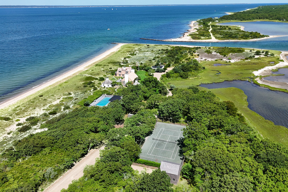 A mile of private shoreline along Vineyard Sound