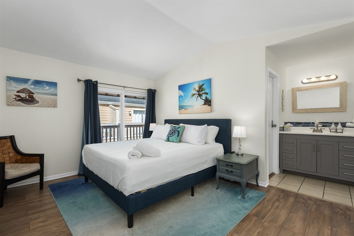 9299d18cd1b34f1fba0905bae3a48228 Large | Beachhouse | Texas | TX | Vacation Homes | Galveston | Crystal Beach | Kokomo | Breezy Days | Beachfront Elegance | Sunrise Serenity | Southern Sands Property Management, LLC
