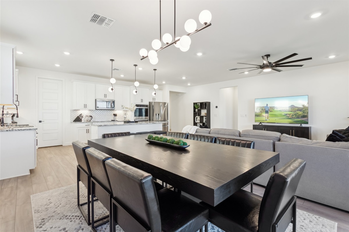 Running Deer Getaway | 3 Bed + Office • 2 Bath — Running Deer Getaway | 3 Bed + Office • 2 Bath, Surprise, Arizona — photo 11