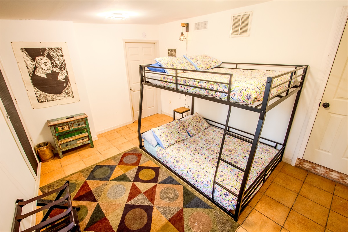 Bedroom 2 - Guest. Suite