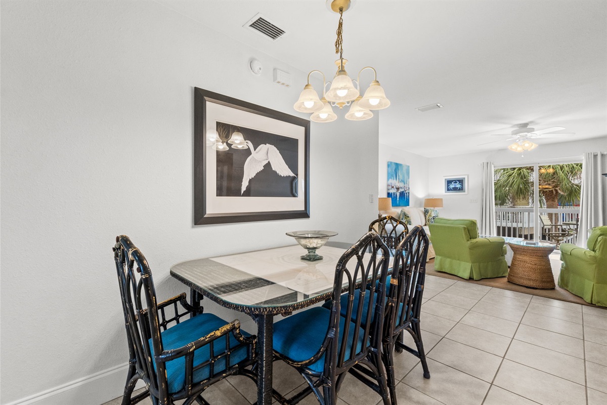 Dining area with seating for 6