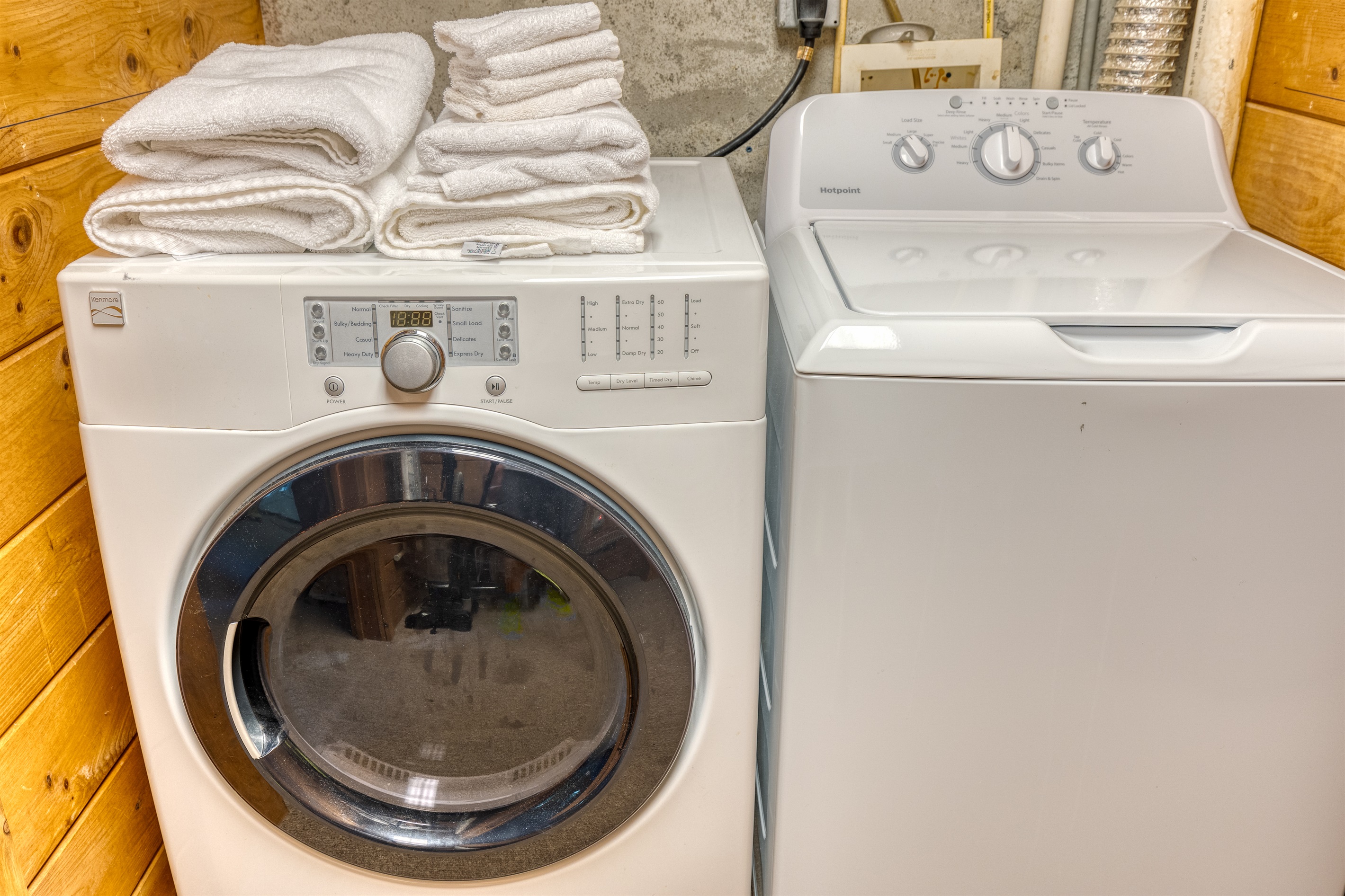 Laundry Room (Downstairs)