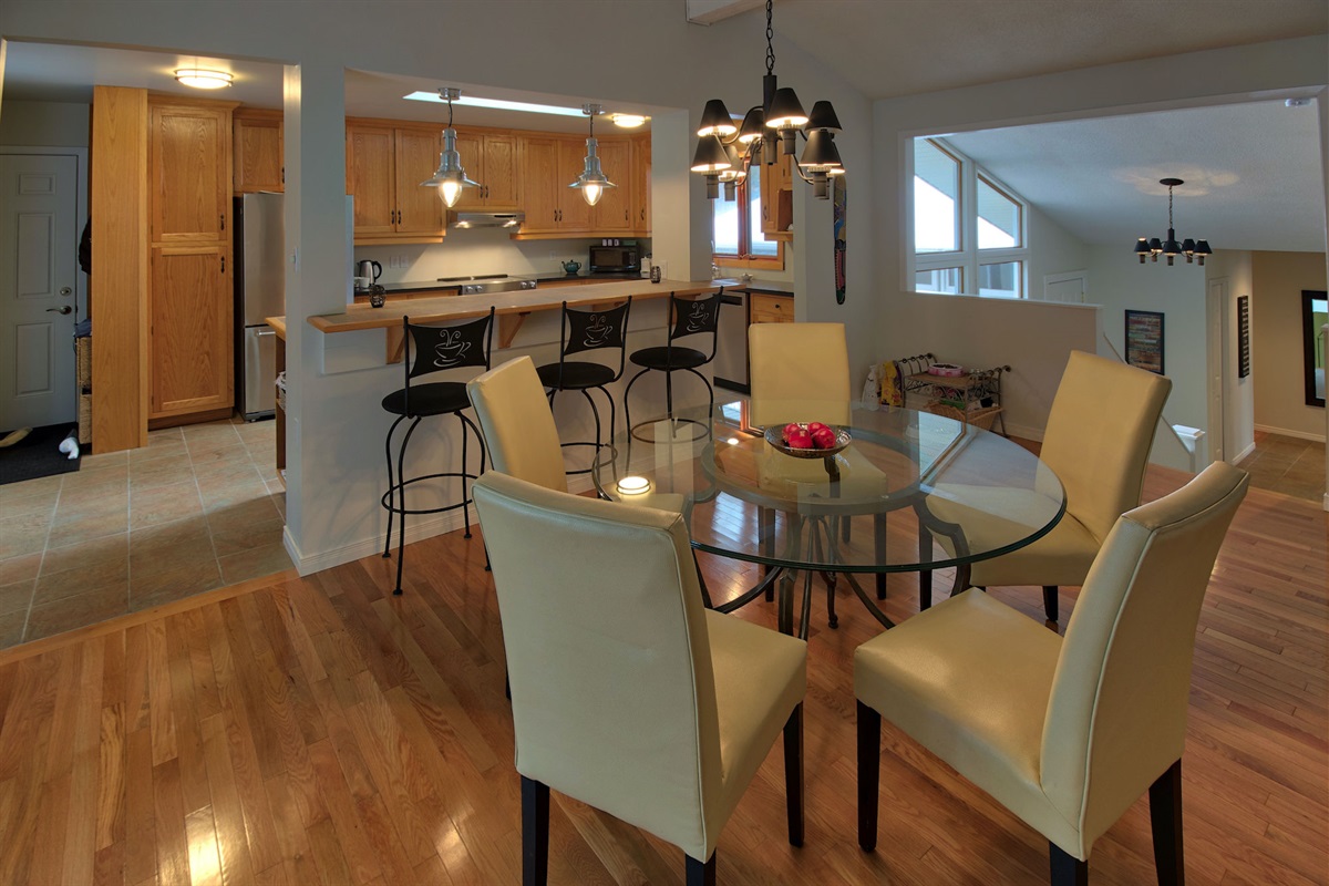 9307a26bce534cb5ac29e3dd45776c30 Large