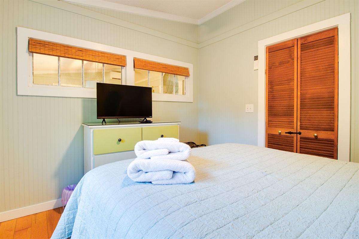 Bedroom 3: Bed Linens & Bath Towels Provided