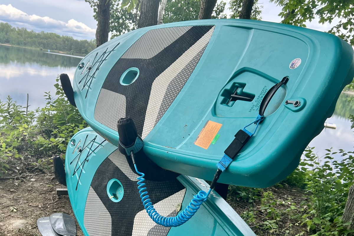 2 stand-up paddleboards are available in the summer for our guests during their stay!