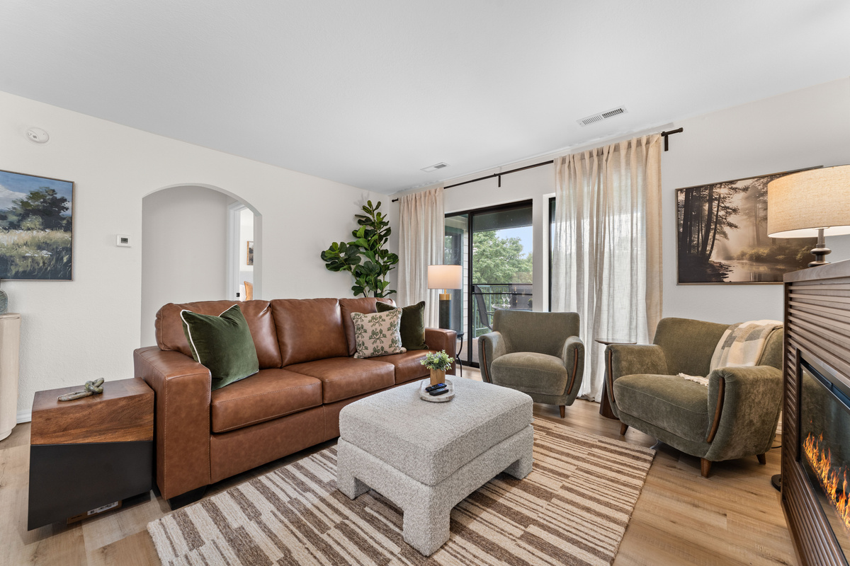 Comfortable seating gives the group room to unwind after a day exploring Branson.
