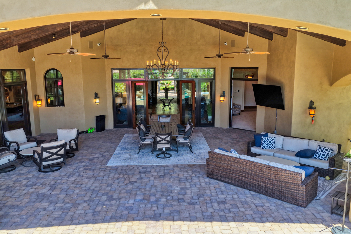 EPIC Sweetwater Estate | 5BR, Pool, Hot Tub & Casita — EPIC Sweetwater Estate | 5BR, Pool, Hot Tub & Casita, Scottsdale, Arizona — photo 2