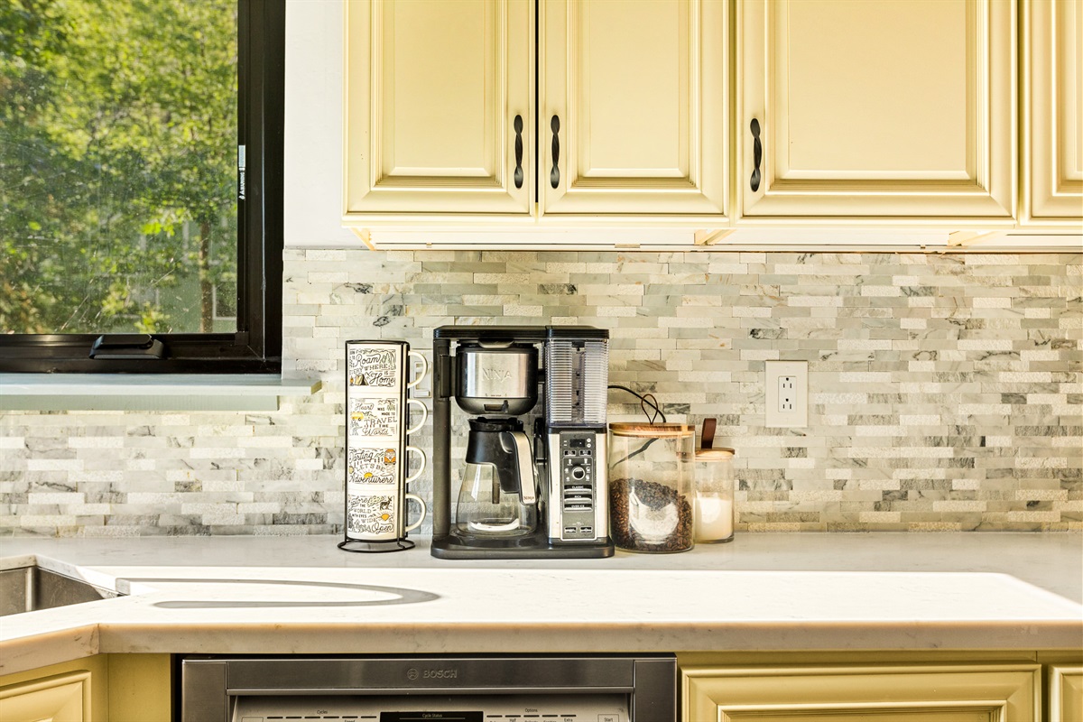 Awaken to freshly ground coffee, a delightful beginning to soaking in Lake Arrowhead's scenic beauty on your private deck.