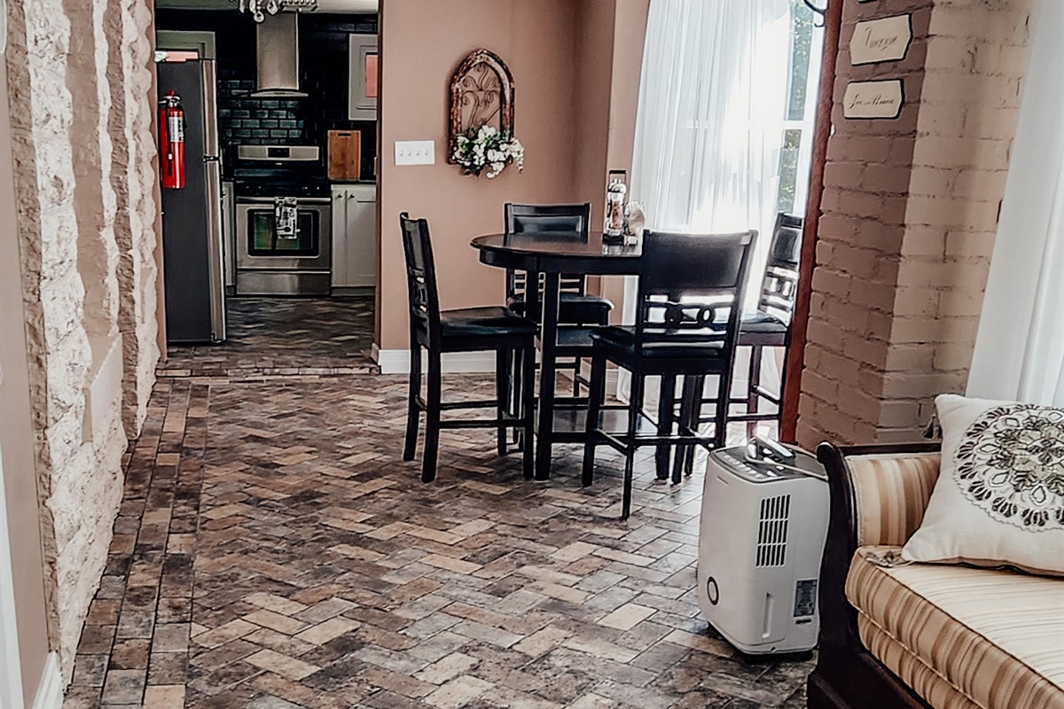 Garden Suite at Ellis Nightly Lodging in Eureka Springs, AR