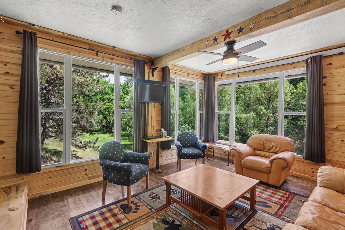 Beautiful views through large picture windows.