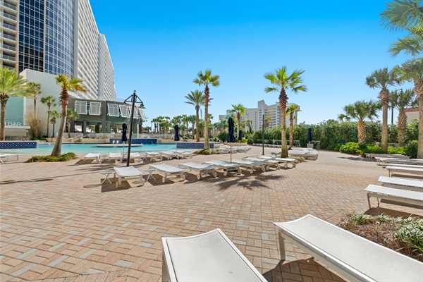 main pool seating area