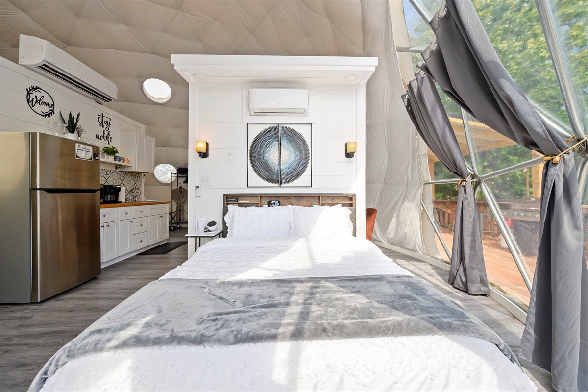 Queen Bed