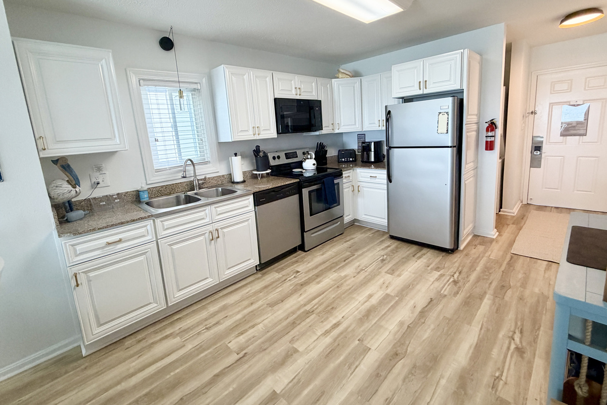Great size kitchen!