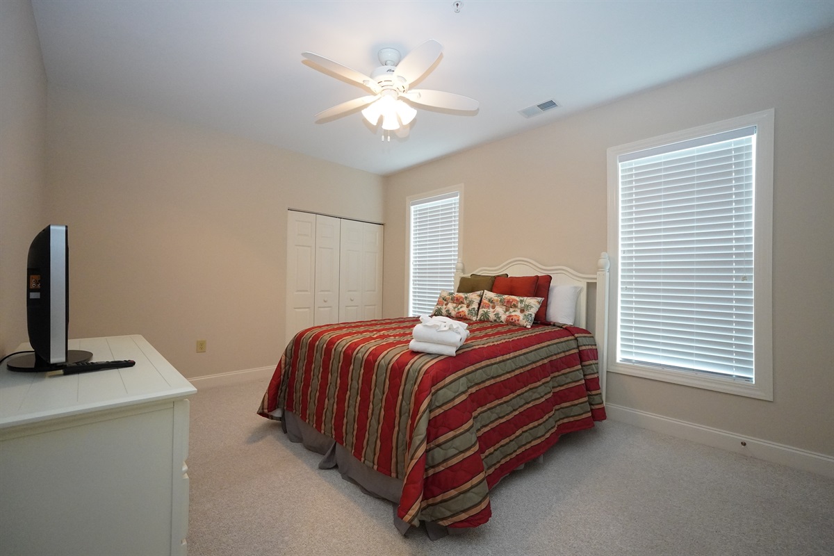 Spacious 2nd Bedroom